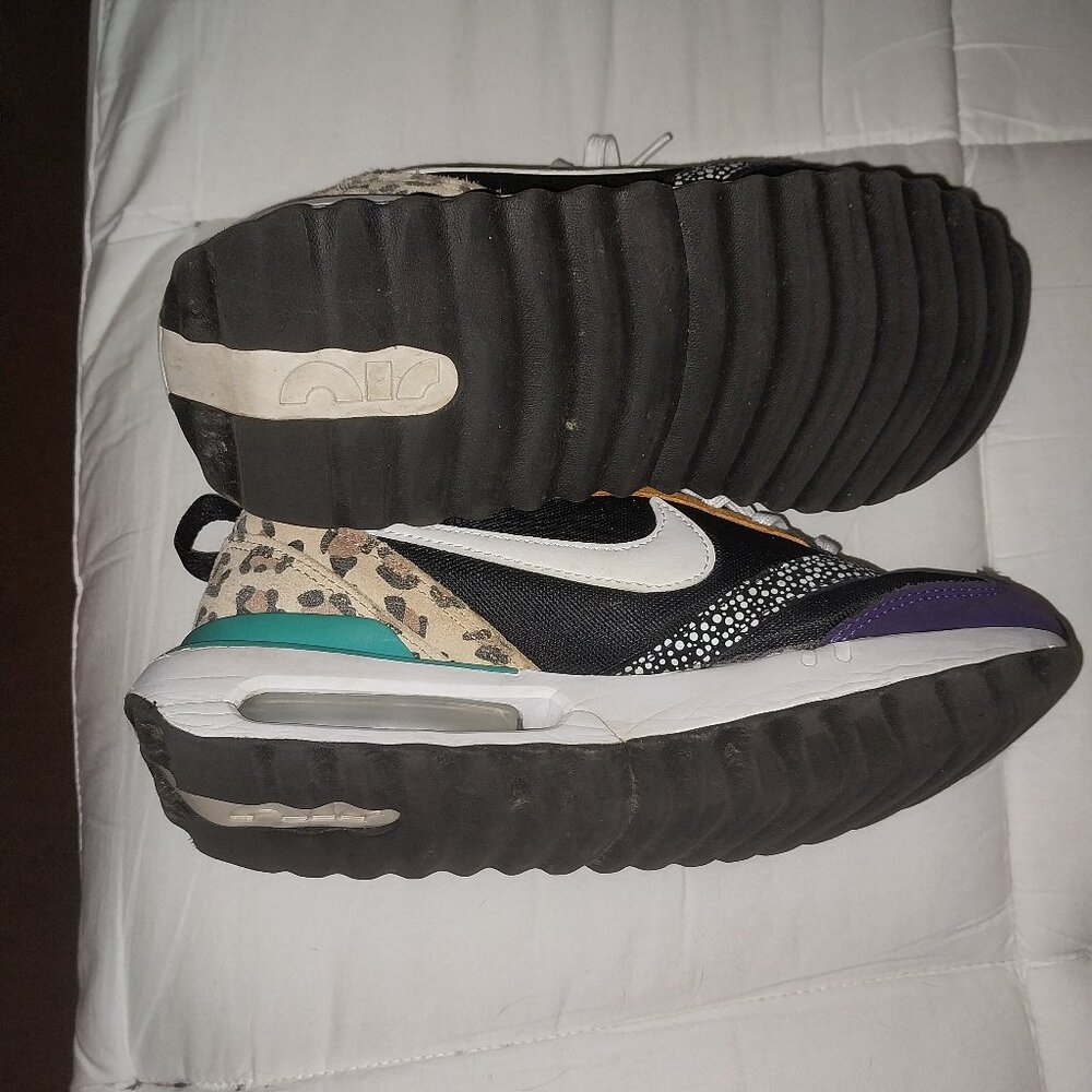 Womems Nike Air Max 7.5